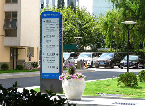 濮阳哪些因素影响宣传栏的制作？